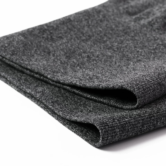 Yoga pants - Picture 2 of 5